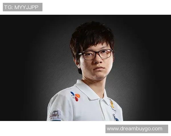 李静专访:从青涩球员到篮球教练的成长与蜕变之路 李静专访:从青涩球员到篮球教练的成长与蜕变之路