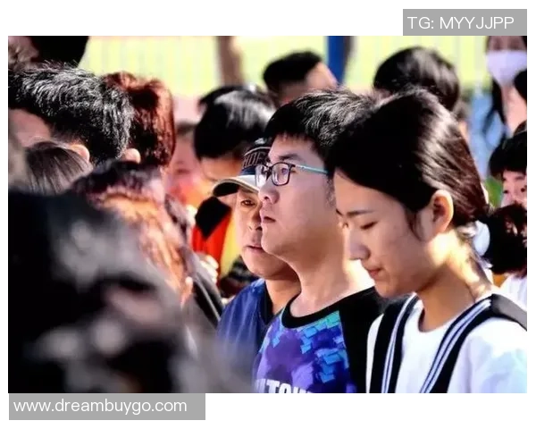 深度对话：周伟分享他的篮球梦想与人生哲学之旅